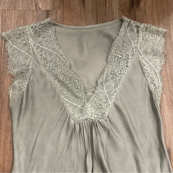 Unbranded Satin Lace Blouse Women’s Small Grey Cami Romantic Fairy Made In Italy - Picture 4 of 9